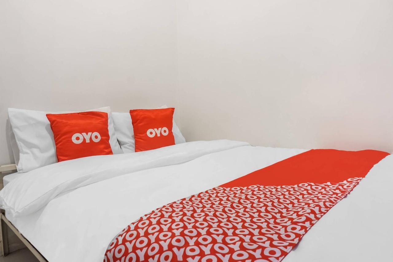 Super Oyo 91074 Stariez Senen Syariah Hotel Jakarta Luaran gambar