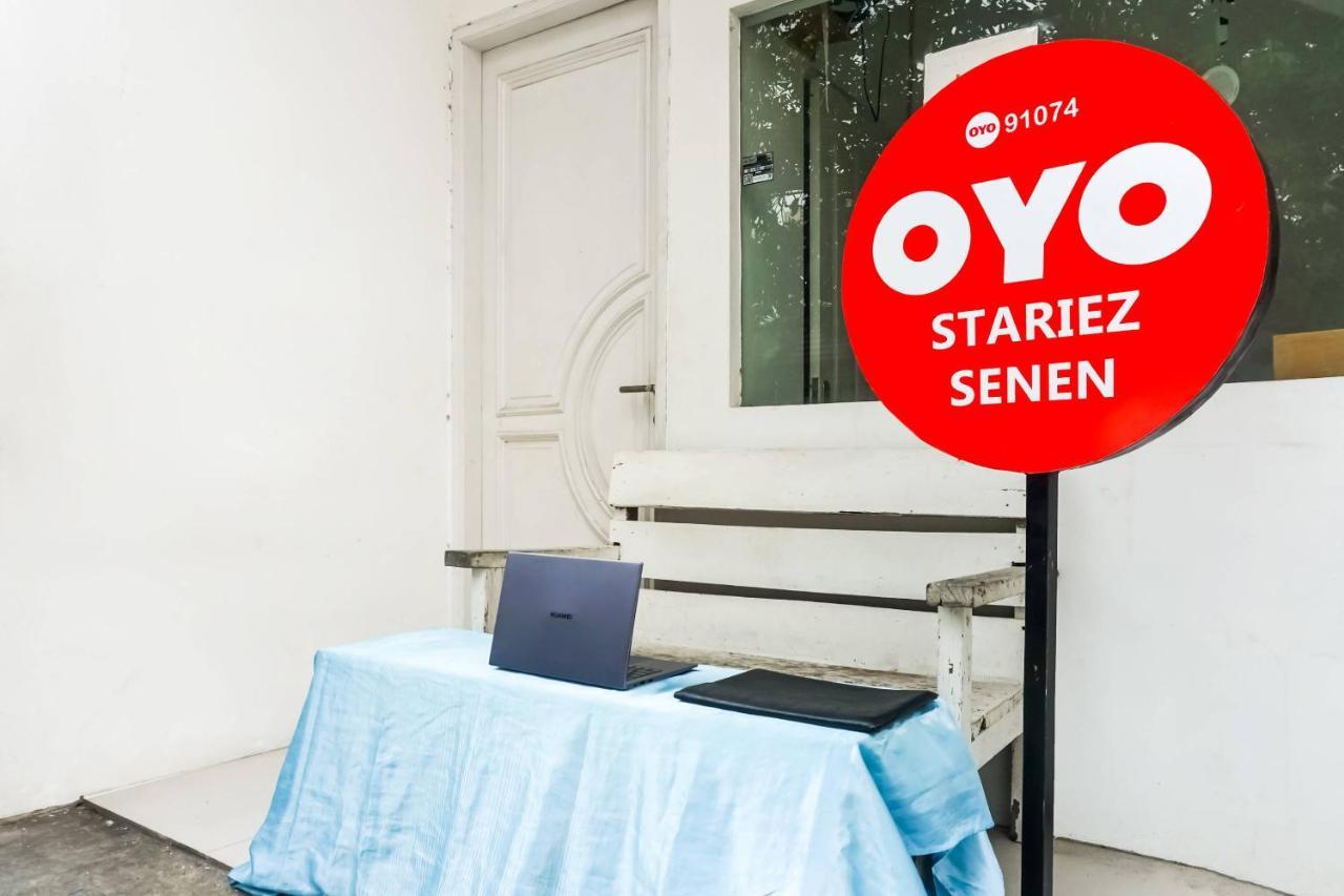 Super Oyo 91074 Stariez Senen Syariah Hotel Jakarta Luaran gambar