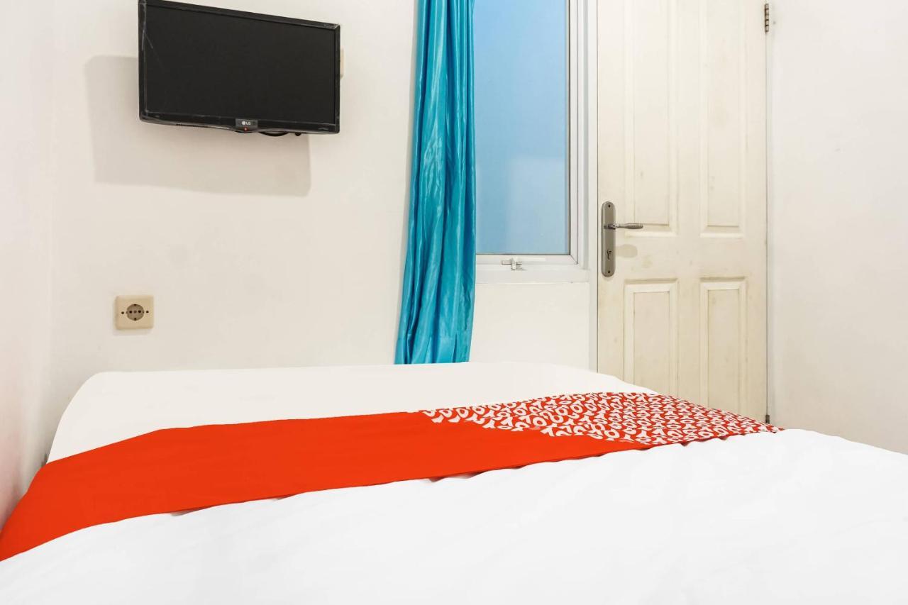 Super Oyo 91074 Stariez Senen Syariah Hotel Jakarta Luaran gambar