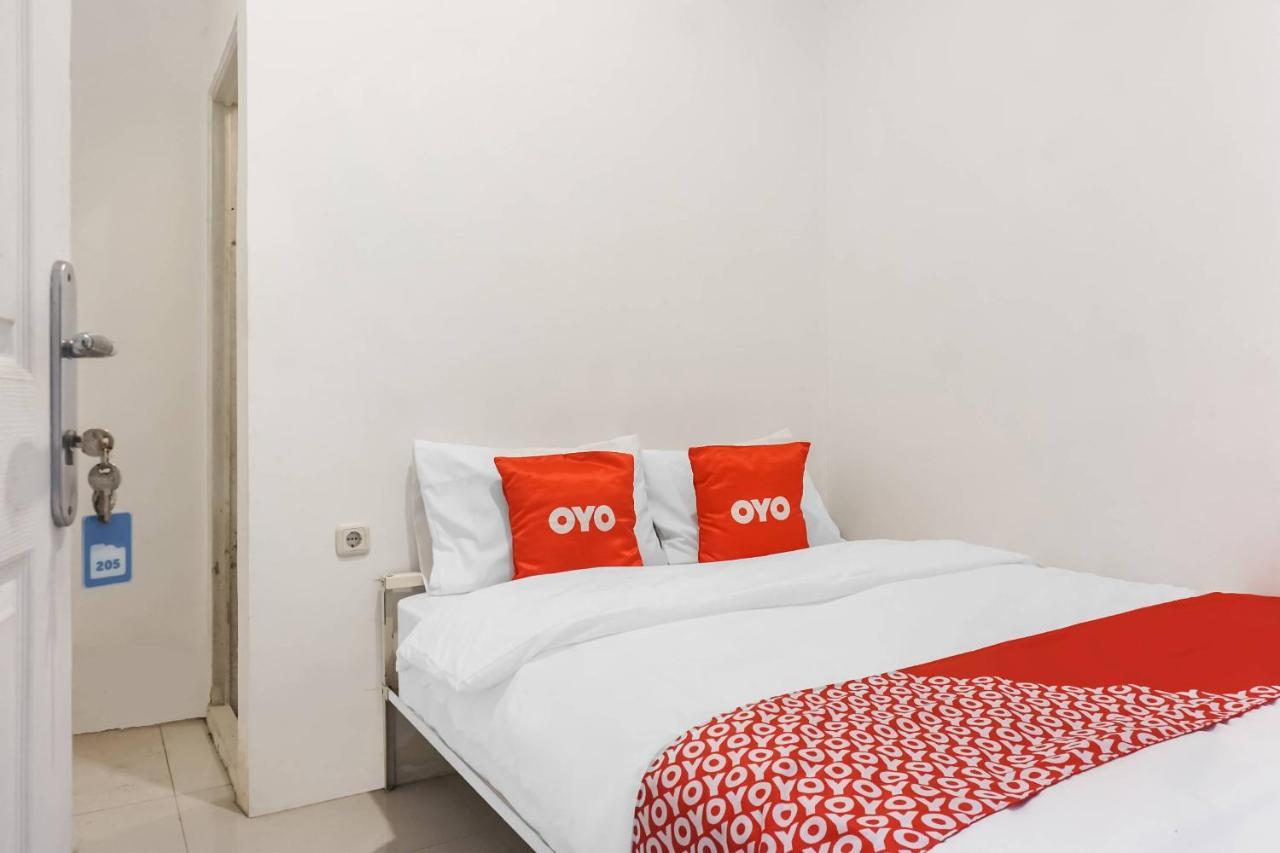 Super Oyo 91074 Stariez Senen Syariah Hotel Jakarta Luaran gambar