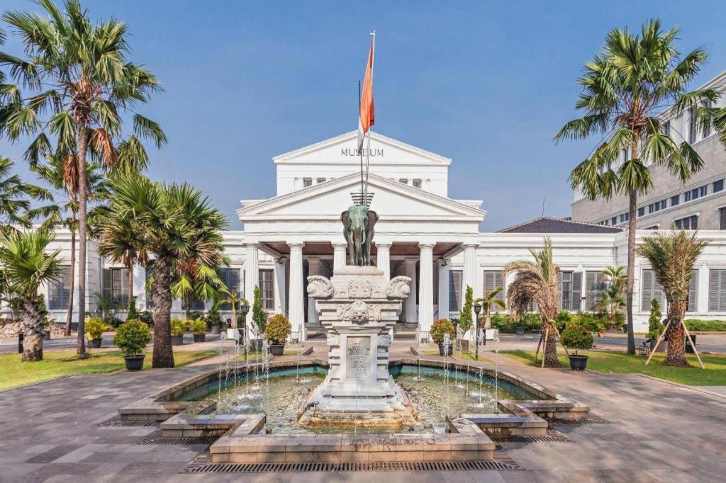 Super Oyo 91074 Stariez Senen Syariah Hotel Jakarta Luaran gambar